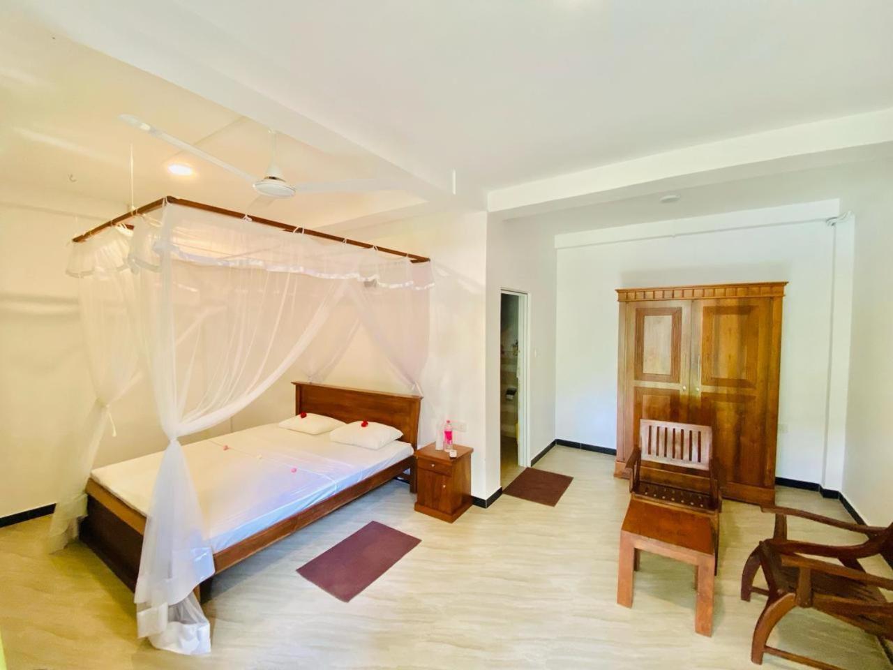 Chandra Villa Ayurveda Resort Bentota Exterior photo